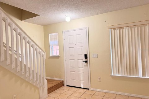 House in Orlando, Florida 4 bedrooms, 135.36 sq.m. № 2396781 - photo 4
