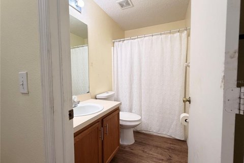 House in Orlando, Florida 4 bedrooms, 135.36 sq.m. № 2396781 - photo 13