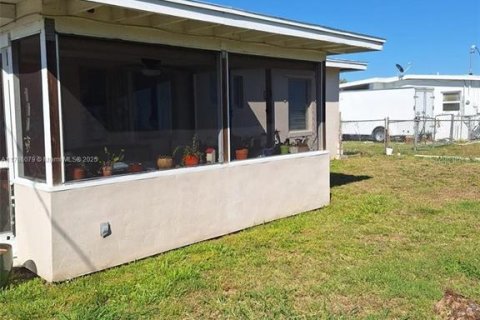 Casa en venta en Port Charlotte, Florida, 3 dormitorios, 96.62 m2 № 1652182 - foto 19