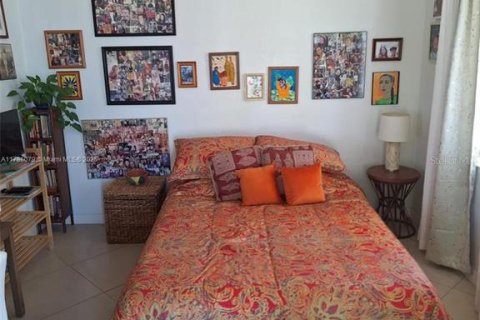 Casa en venta en Port Charlotte, Florida, 3 dormitorios, 96.62 m2 № 1652182 - foto 13