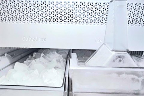 Condo in Fort Lauderdale, Florida, 1 bedroom № 1986754 - photo 17