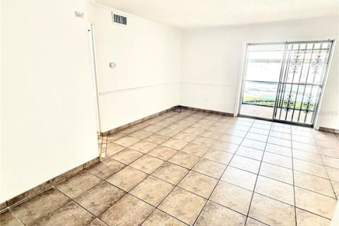 Copropriété à louer à Tampa, Floride: 2 chambres, 82.13 m2 № 2396458 - photo 10