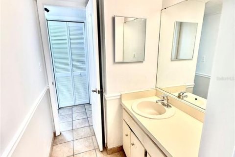 Copropriété à louer à Tampa, Floride: 2 chambres, 82.13 m2 № 2396458 - photo 15