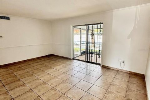 Copropriété à louer à Tampa, Floride: 2 chambres, 82.13 m2 № 2396458 - photo 6