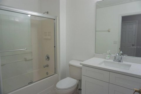 Townhouse in Kissimmee, Florida 4 bedrooms, 151.99 sq.m. № 2103491 - photo 16