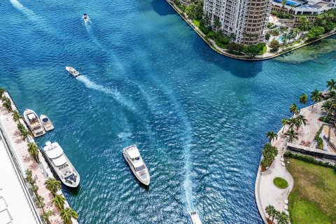 Condo in Miami, Florida, 1 bedroom  № 2174299 - photo 28