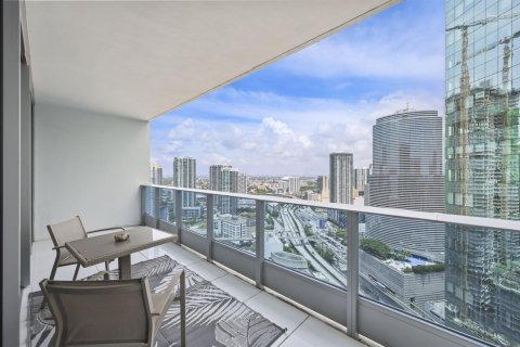 Condo in Miami, Florida, 1 bedroom № 2174299