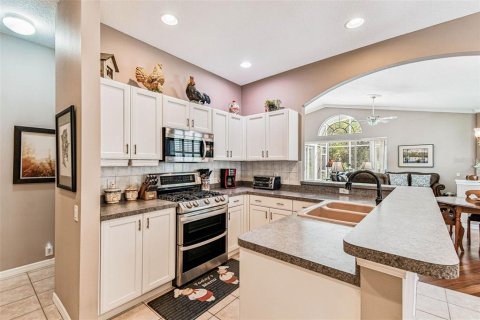Casa en venta en Tampa, Florida, 3 dormitorios, 182.09 m2 № 1907348 - foto 7