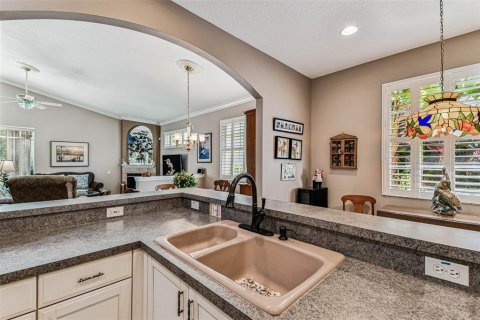 Casa en venta en Tampa, Florida, 3 dormitorios, 182.09 m2 № 1907348 - foto 29