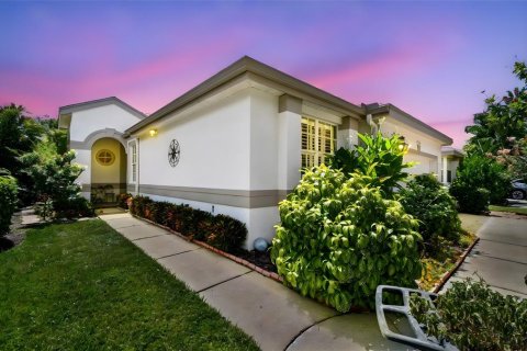 Casa en venta en Tampa, Florida, 3 dormitorios, 182.09 m2 № 1907348 - foto 1
