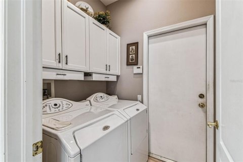 Casa en venta en Tampa, Florida, 3 dormitorios, 182.09 m2 № 1907348 - foto 17