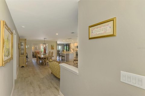 House in Englewood, Florida 3 bedrooms, 212.75 sq.m. № 1663142 - photo 7