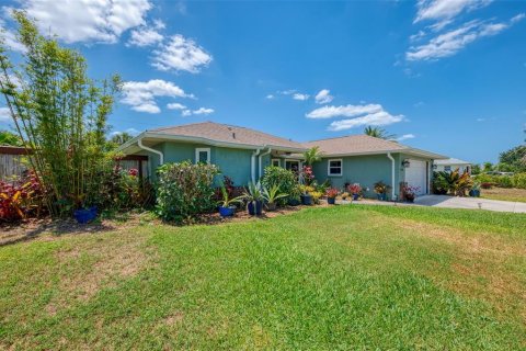House in Englewood, Florida 3 bedrooms, 212.75 sq.m. № 1663142 - photo 3