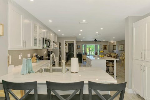 House in Englewood, Florida 3 bedrooms, 212.75 sq.m. № 1663142 - photo 20