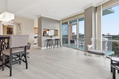 Condominio en venta en Orlando, Florida, 3 dormitorios, 179.49 m2 № 2315012 - foto 14
