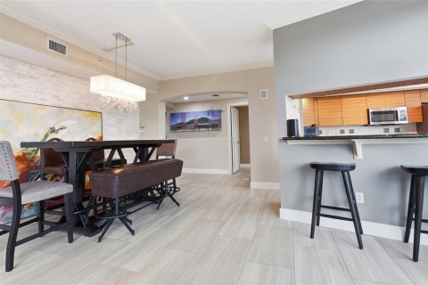 Condominio en venta en Orlando, Florida, 3 dormitorios, 179.49 m2 № 2315012 - foto 15