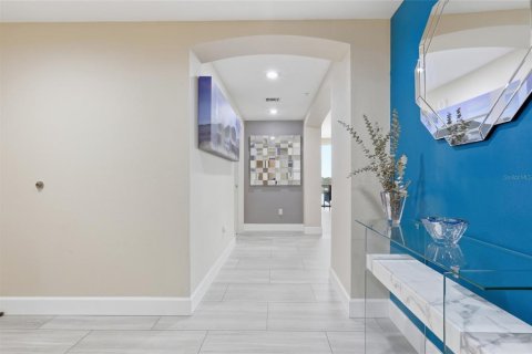 Condominio en venta en Orlando, Florida, 3 dormitorios, 179.49 m2 № 2315012 - foto 3