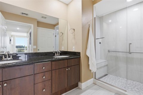Condominio en venta en Orlando, Florida, 3 dormitorios, 179.49 m2 № 2315012 - foto 23