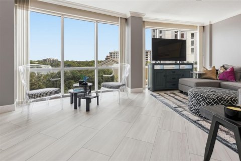 Condominio en venta en Orlando, Florida, 3 dormitorios, 179.49 m2 № 2315012 - foto 7