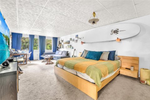 Casa en venta en North Miami, Florida, 3 dormitorios, 141.86 m2 № 1977078 - foto 9