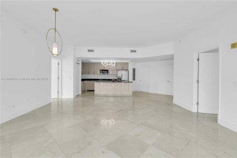 Снять в аренду кондоминиум в Авентура, Флорида 2 спальни, 133.04м2, № 1950302 - фото 16