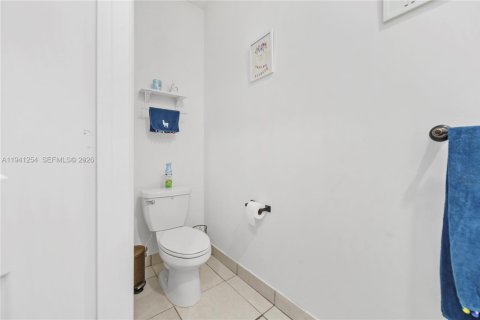 Touwnhouse à vendre à Homestead, Floride: 3 chambres, 149.76 m2 № 1998397 - photo 29