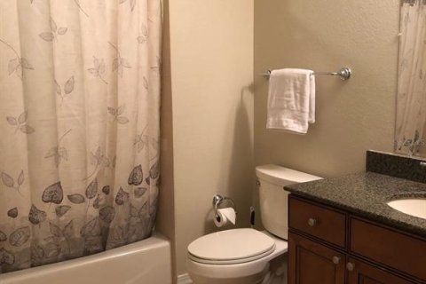 Condominio en venta en Four Corners, Florida, 3 dormitorios, 151.43 m2 № 2197731 - foto 19