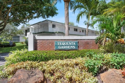 Condo in Tequesta, Florida, 2 bedrooms  № 1951127 - photo 21