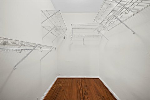 Condo in Tequesta, Florida, 2 bedrooms  № 1951127 - photo 9