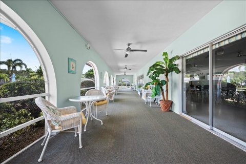 Condo in Tequesta, Florida, 2 bedrooms  № 1951127 - photo 28