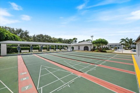 Condo in Tequesta, Florida, 2 bedrooms  № 1951127 - photo 30