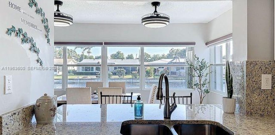 Villa ou maison à Tamarac, Floride 2 chambres № 2027230