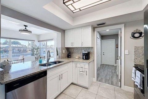 Villa ou maison à vendre à Tamarac, Floride: 2 chambres № 2027230 - photo 4