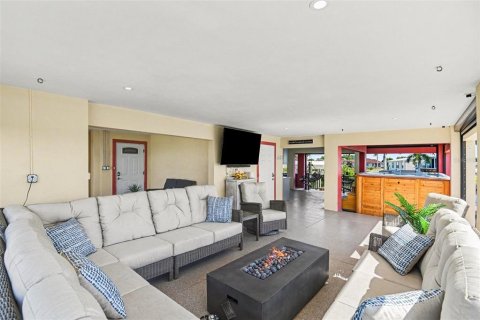 Villa ou maison à vendre à Punta Gorda, Floride: 3 chambres, 166.57 m2 № 2215058 - photo 18
