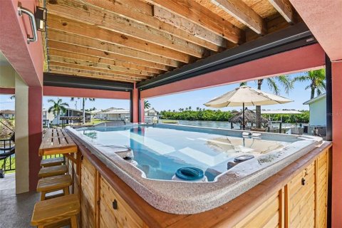 Villa ou maison à vendre à Punta Gorda, Floride: 3 chambres, 166.57 m2 № 2215058 - photo 26