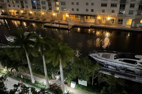 Condominio en venta en Sunny Isles Beach, Florida, 3 dormitorios, 217.39 m2 № 1763687 - foto 26