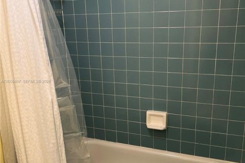 Condominio en alquiler en Homestead, Florida, 2 dormitorios, 63.64 m2 № 2170911 - foto 11