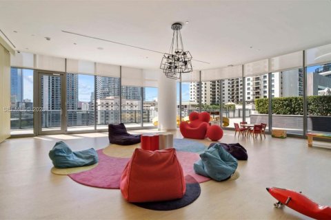 Condo in Miami, Florida, 1 bedroom  № 2063652 - photo 5