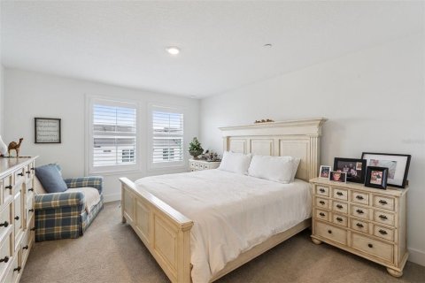 Townhouse in Winter Garden, Florida 3 bedrooms, 192.49 sq.m. № 2376844 - photo 21