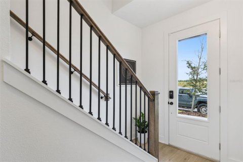 Townhouse in Winter Garden, Florida 3 bedrooms, 192.49 sq.m. № 2376844 - photo 27