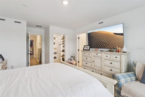 Townhouse in Winter Garden, Florida 3 bedrooms, 192.49 sq.m. № 2376844 - photo 19