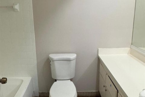 Copropriété à louer à Coral Springs, Floride: 2 chambres, 113.15 m2 № 2262273 - photo 13