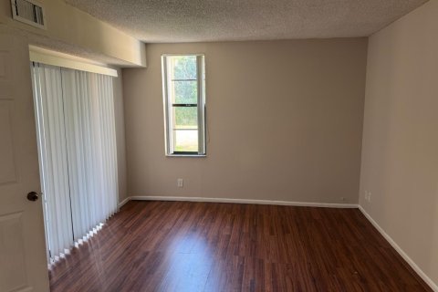 Copropriété à louer à Coral Springs, Floride: 2 chambres, 113.15 m2 № 2262273 - photo 7