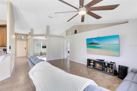 Casa en venta en Osteen, Florida, 4 dormitorios, 207.73 m2 № 1806906 - foto 10