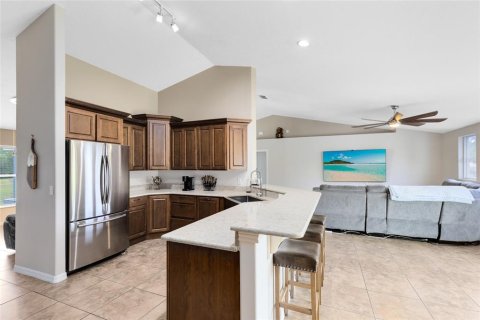 Casa en venta en Osteen, Florida, 4 dormitorios, 207.73 m2 № 1806906 - foto 7