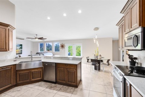 Casa en venta en Osteen, Florida, 4 dormitorios, 207.73 m2 № 1806906 - foto 8