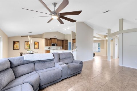 Casa en venta en Osteen, Florida, 4 dormitorios, 207.73 m2 № 1806906 - foto 9