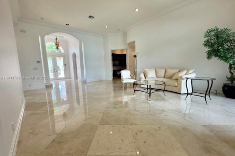 House in Lake Worth, Florida 4 bedrooms, 264.68 sq.m. № 1926166 - photo 2