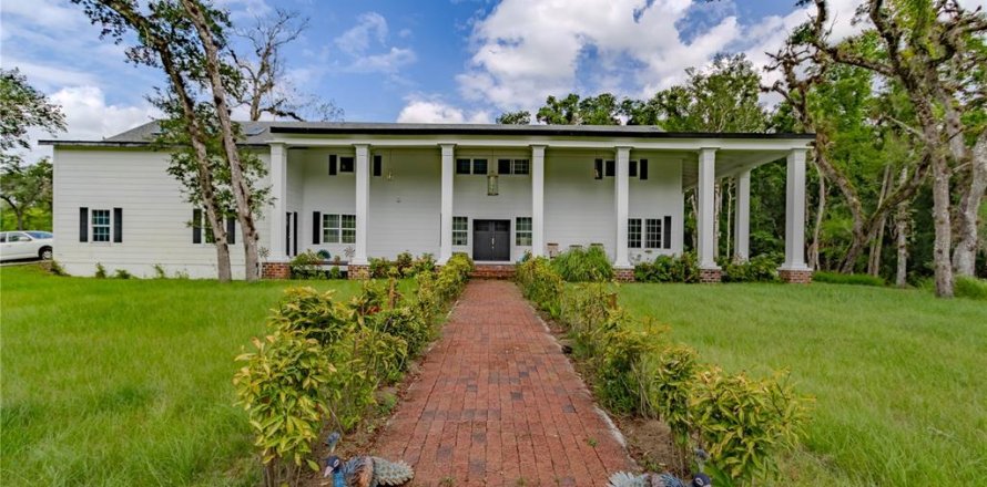 Villa ou maison à Christmas, Floride 4 chambres, 467.48 m2 № 1848628