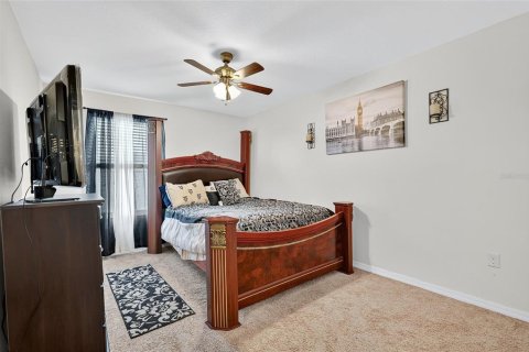 House in Plant City, Florida 4 bedrooms, 216.28 sq.m. № 1884625 - photo 21